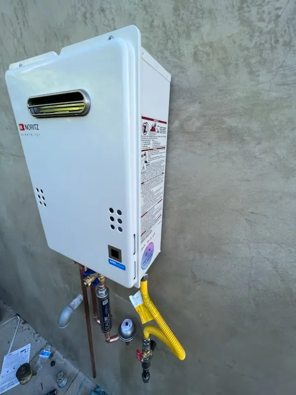 Tankless water heater installation for Springfield Junction homes